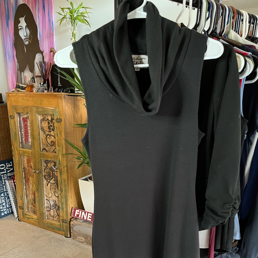 Black Sleeveless Turtleneck Sweater